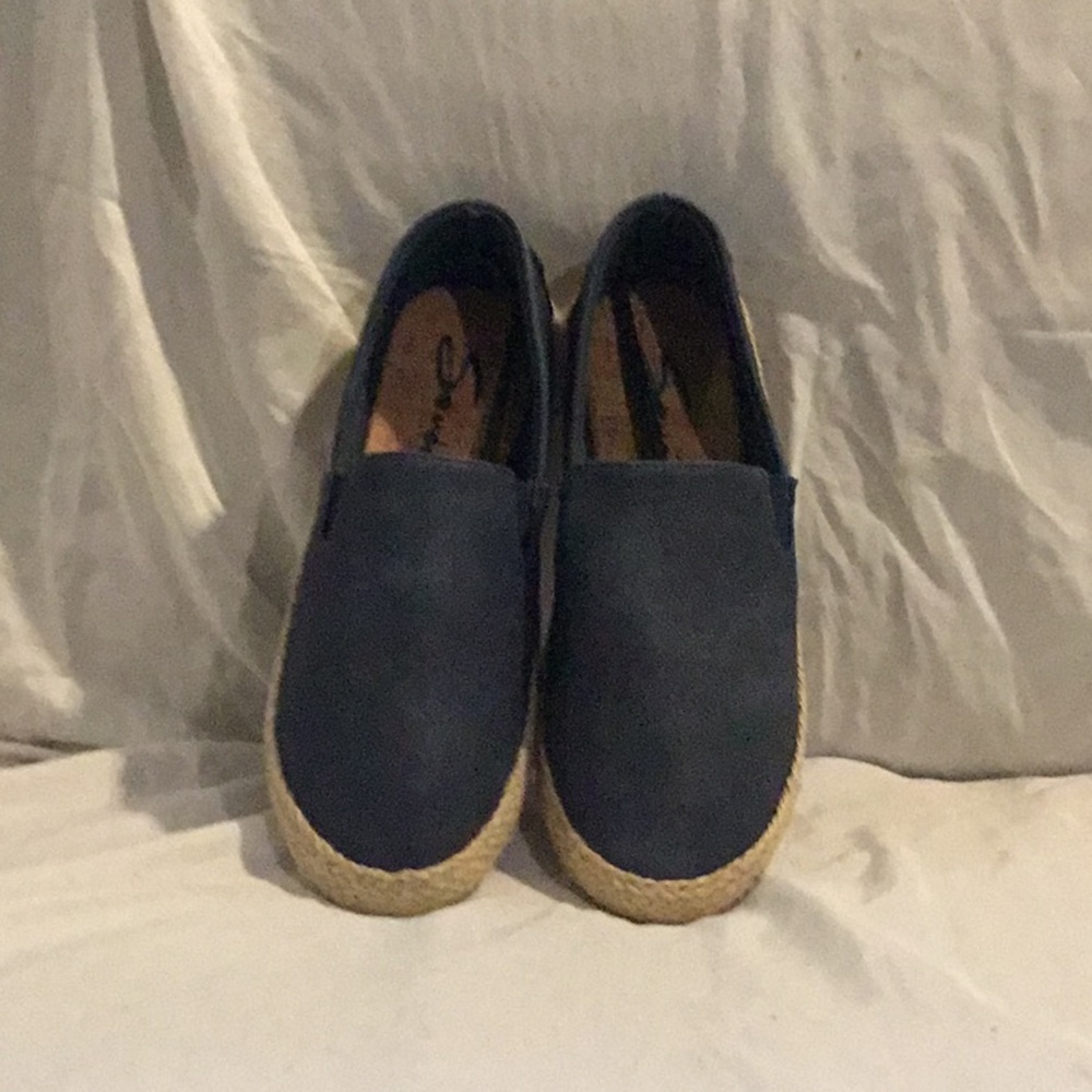PC1) seven footwear shoes